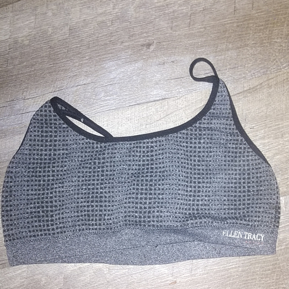 Sports bra